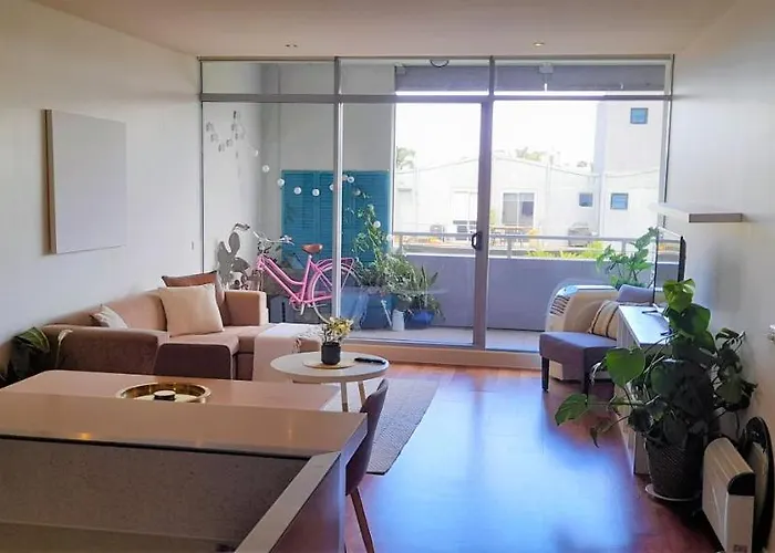 Beautiful Apartment 100Mts Near The Beach In Port Melbourne