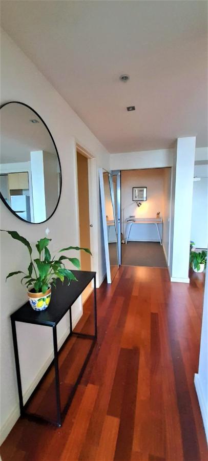 Apartment Beautiful 100mts Near The In Port Melbourne