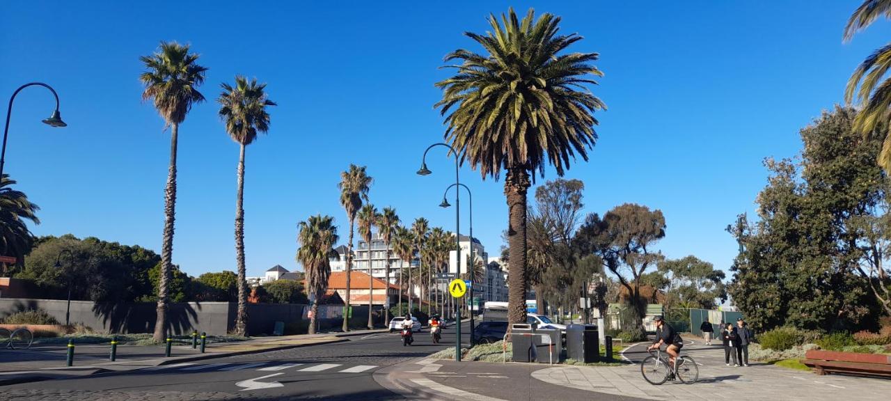 Beautiful 100mts Near The In Port Apartment