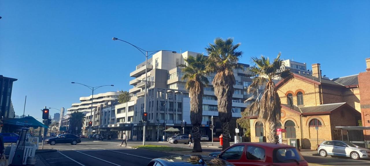 Beautiful 100mts Near The In Port Apartment Melbourne