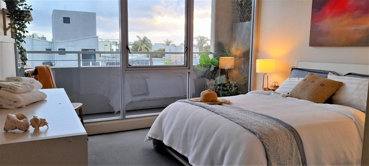 Beautiful 100mts Near The In Port Apartment